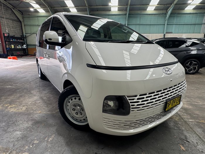 2022 Hyundai STARIA LOAD (No Badge)