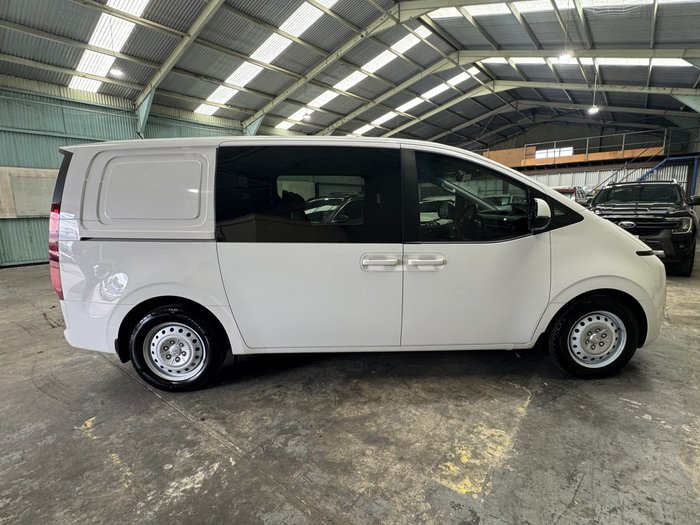 2022 Hyundai STARIA LOAD (No Badge) US4.V1 MY22 Creamy White