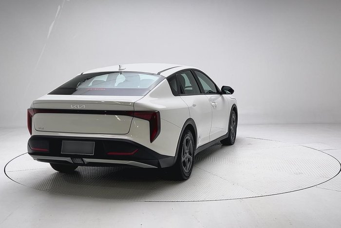 2025 Kia K4 S