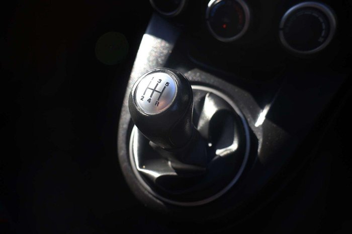 2013 Mazda 2 Maxx Sport