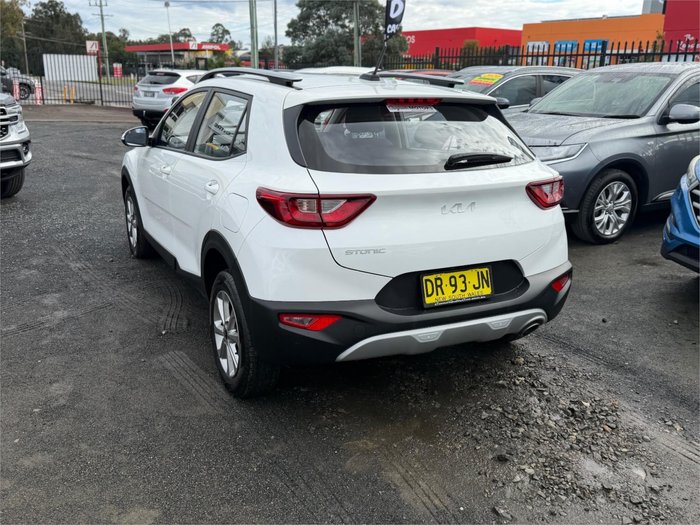 2024 KIA STONIC S