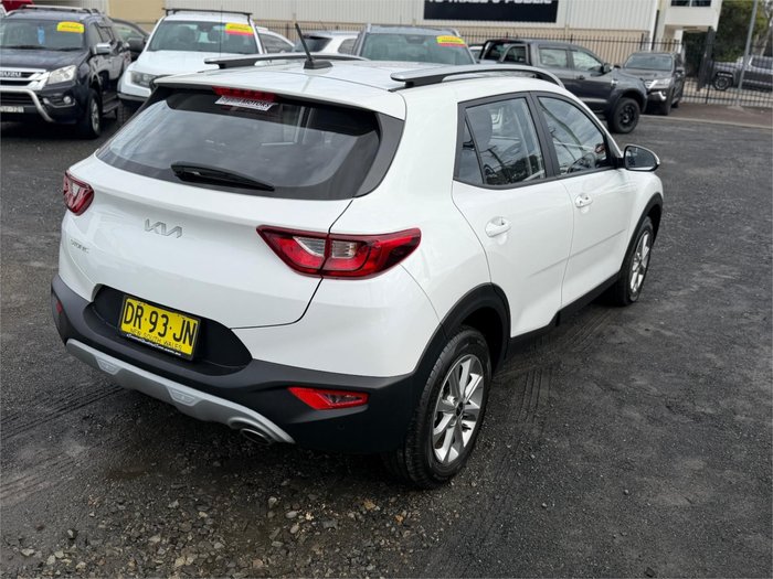 2024 KIA STONIC S