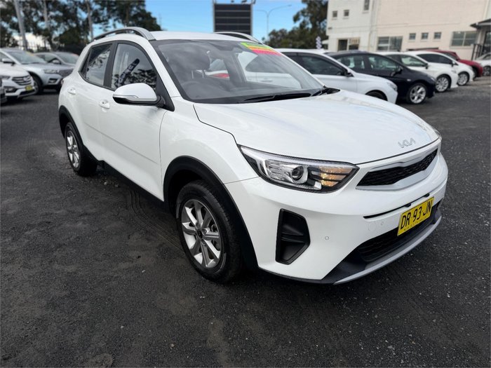 2024 KIA STONIC S