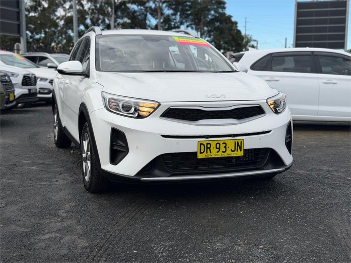 2024 KIA STONIC S