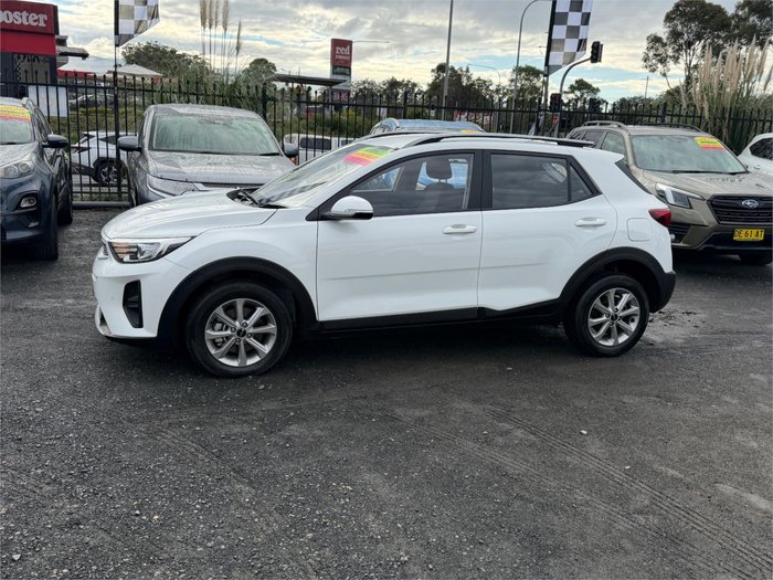 2024 KIA STONIC S