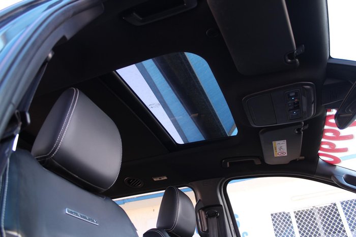 2022 Ford Everest Platinum