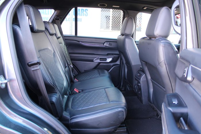 2022 Ford Everest Platinum
