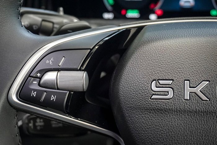 2026 SKODA Superb Select PHEV