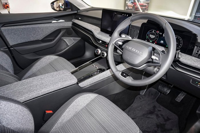 2026 SKODA Superb Select PHEV