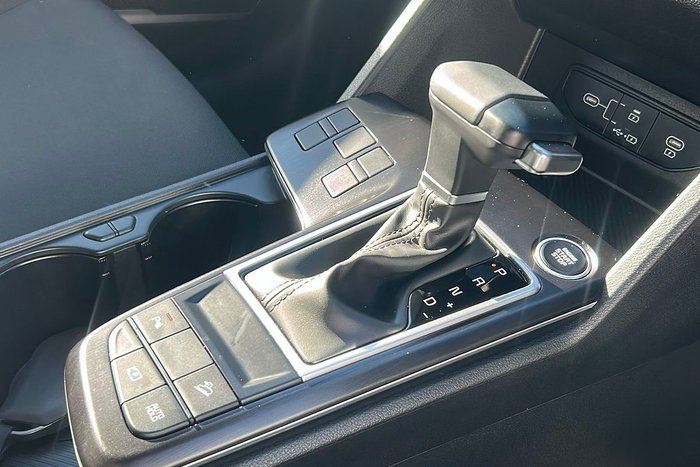 2025 Kia Sportage SX