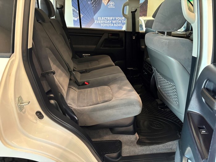 2021 Toyota LANDCRUISER LC200 4.5L T/D A/T GXL