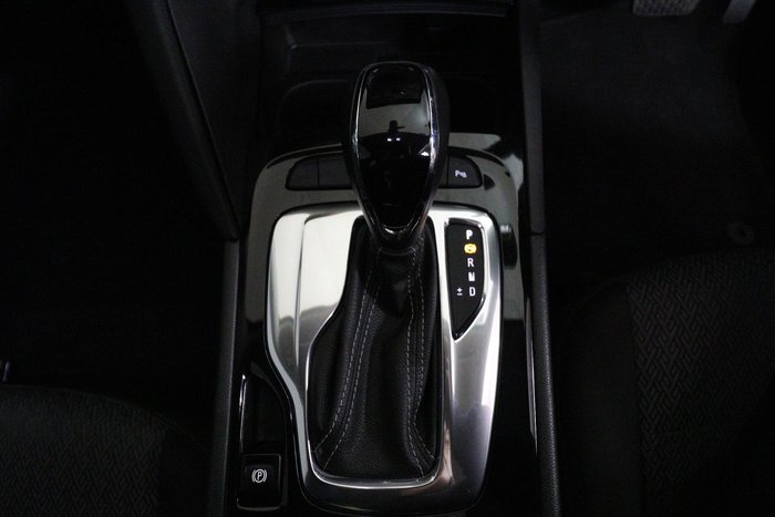 2018 Holden Commodore LT