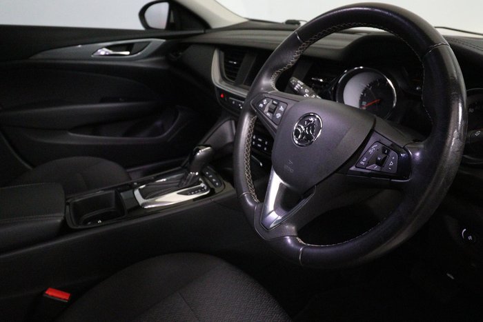 2018 Holden Commodore LT