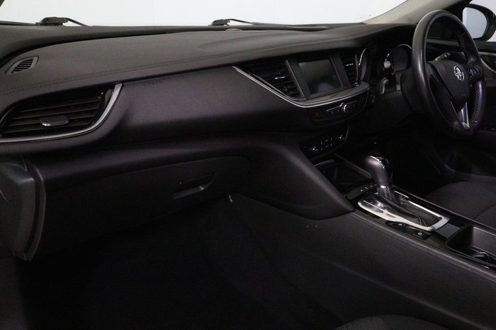 2018 Holden Commodore LT