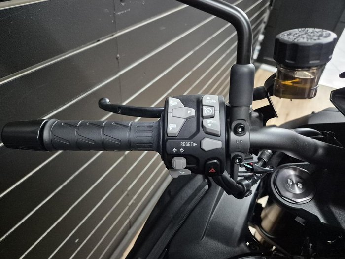 2026 Kawasaki Z H2 (ZR1000K) Grey