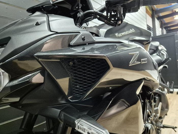 2026 Kawasaki Z H2 (ZR1000K) Grey