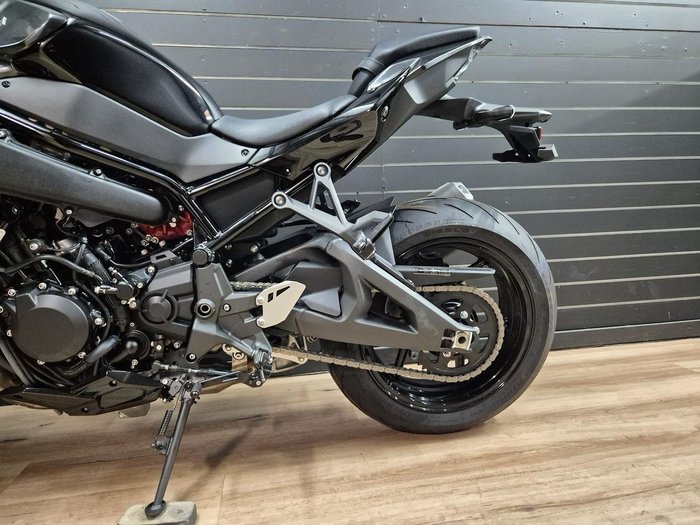 2026 Kawasaki Z H2 (ZR1000K) Grey