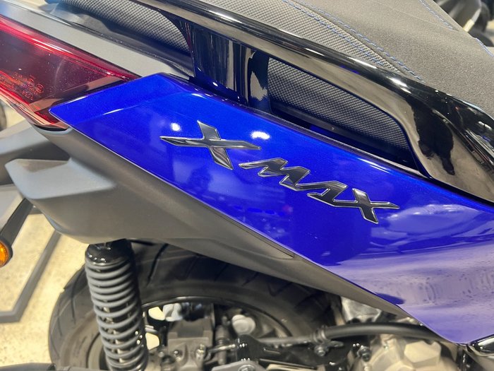 2026 Yamaha 2026 Yamaha 300CC XMAX 300 (CZD300A) Scooter BLUE