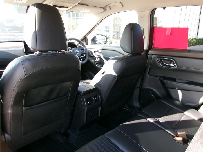 2025 Nissan X-TRAIL N-TREK