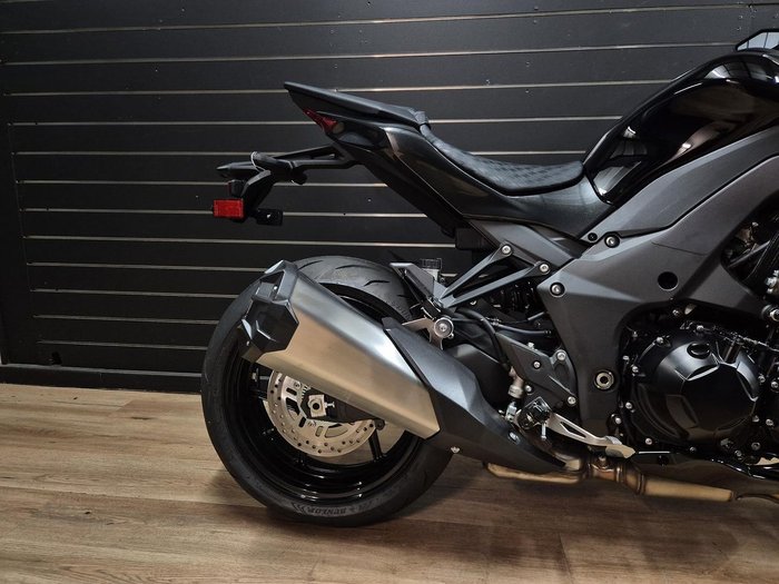2026 Kawasaki 2026 KAWASAKI 1100CC ZR1100 Black