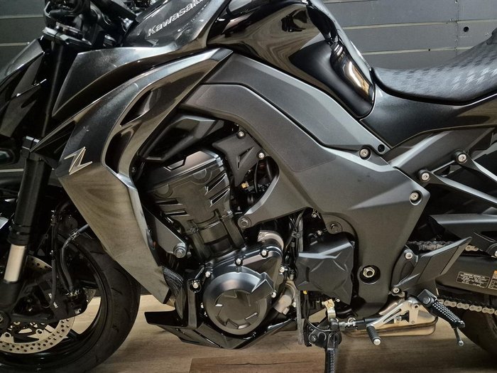 2026 Kawasaki 2026 KAWASAKI 1100CC ZR1100 Black