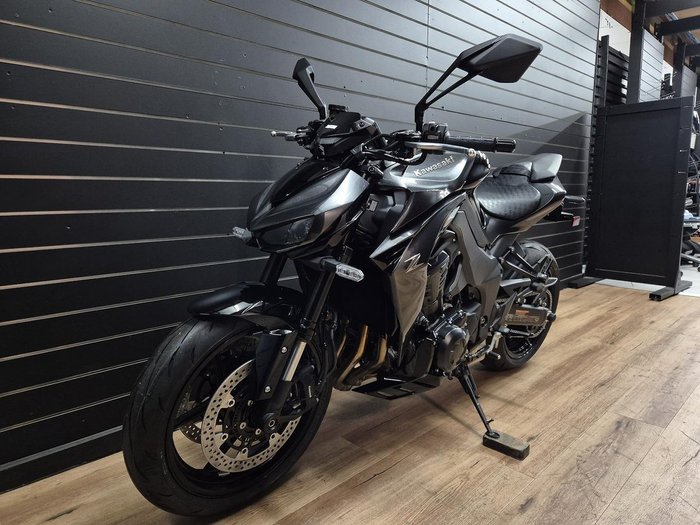 2026 Kawasaki 2026 KAWASAKI 1100CC ZR1100 Black