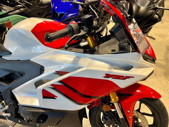 2026 Yamaha YZF-R3 WHITE