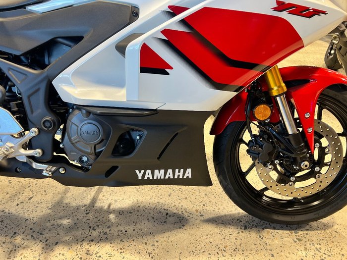2026 Yamaha YZF-R3 WHITE