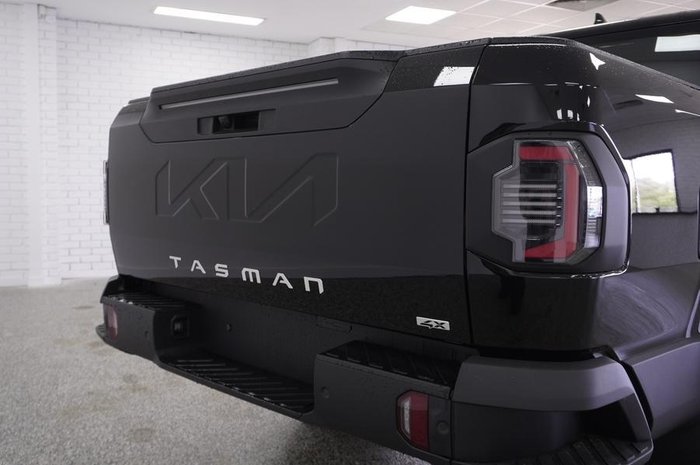 2025 Kia Tasman SX+