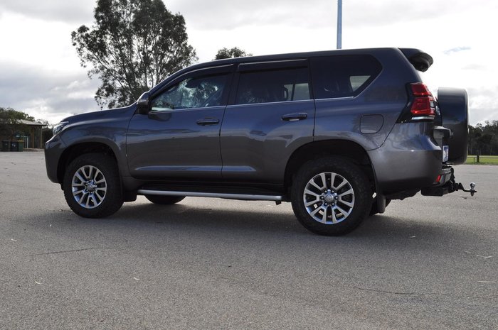 2021 Toyota Landcruiser Prado