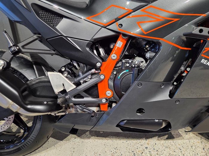 2026 Ktm 2026 Ktm 990cc 990 RC R BLACK