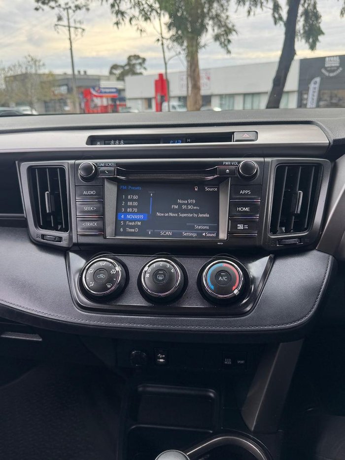 2018 Toyota RAV4 GX ZSA42R Silver Sky
