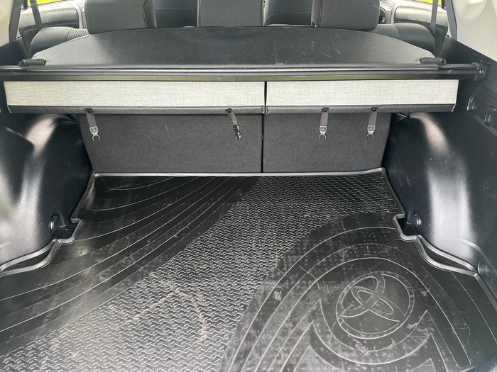 2018 Toyota RAV4 GX ZSA42R Silver Sky