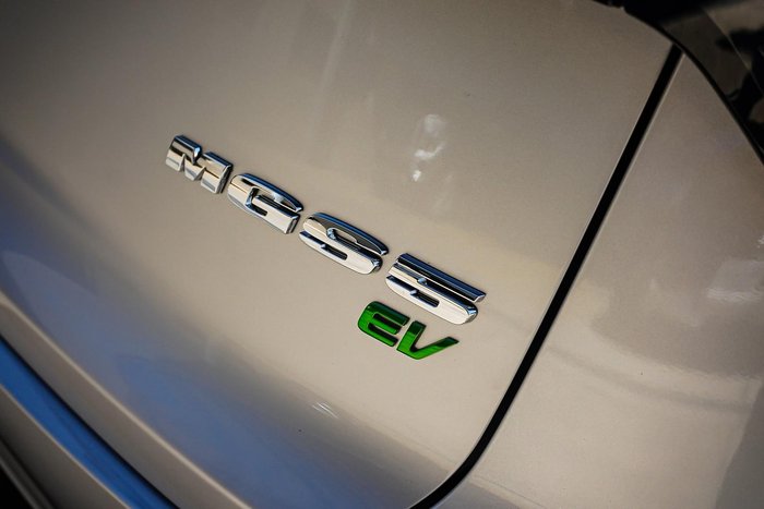 2026 MG MGS5 EV Essence 62