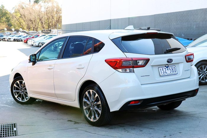 2021 Subaru Impreza 2.0i