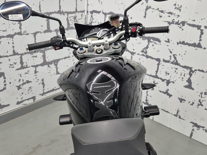 2011 Triumph Street Triple R Street Triple Black