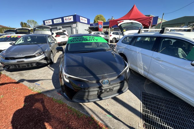 2024 TOYOTA COROLLA