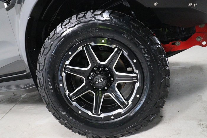 2020 Ford Everest Sport
