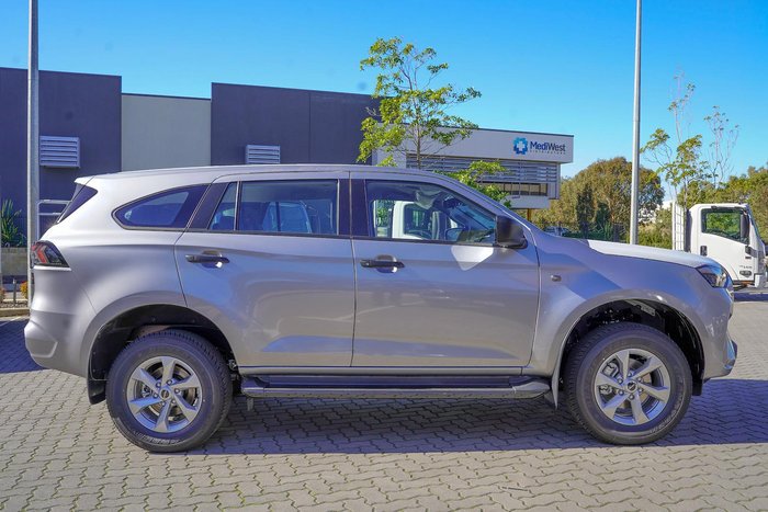 2025 Isuzu MU-X LS-M