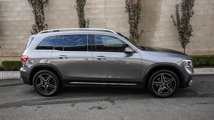 2022 Mercedes-Benz GLB-Class GLB200