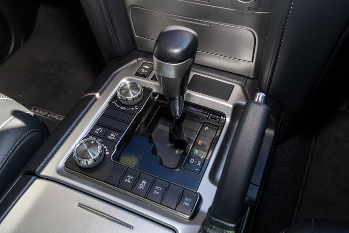2018 Toyota Landcruiser VX