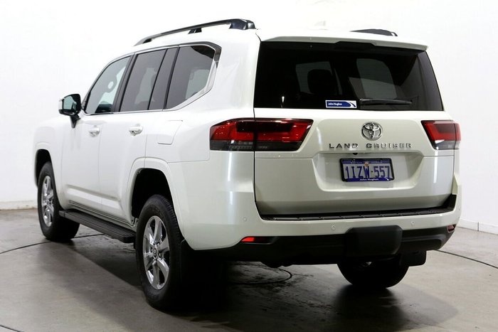 2026 Toyota Landcruiser VX