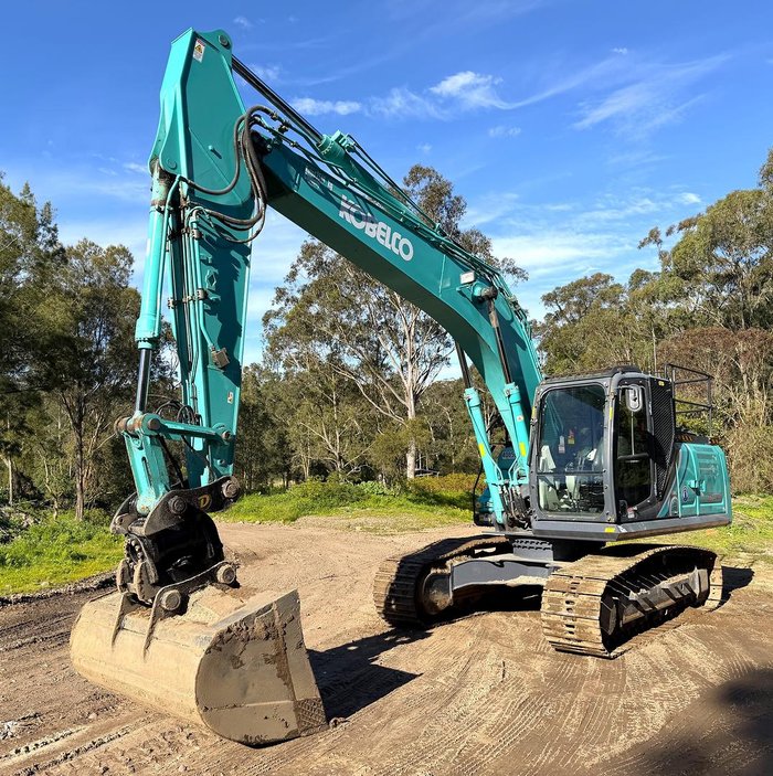 2017 Kobelco SK200 10