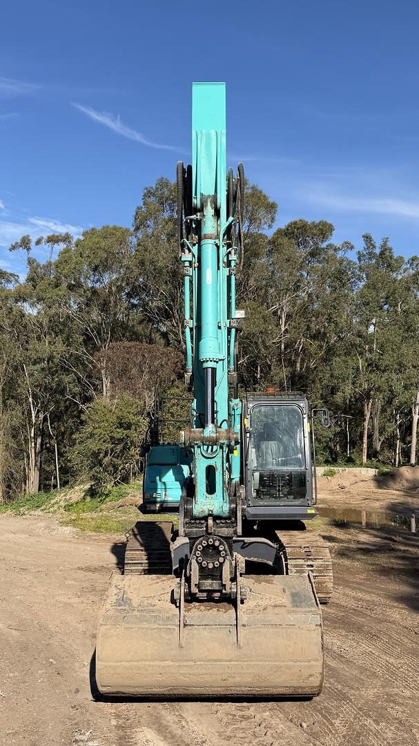 2017 Kobelco SK200 10