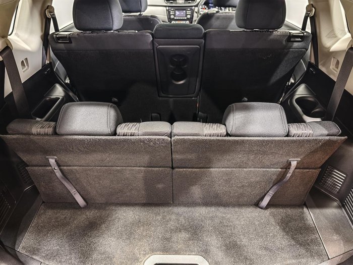 2019 Nissan X-TRAIL ST
