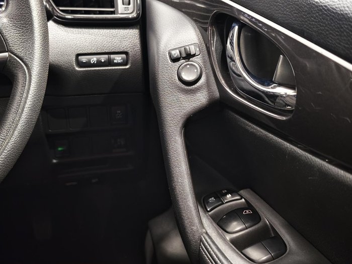 2019 Nissan X-TRAIL ST