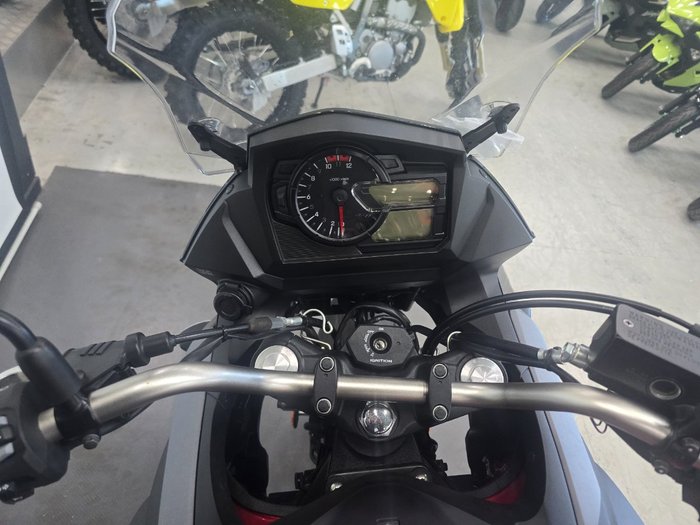 2020 Suzuki V-STROM 650 (DL650A) Red