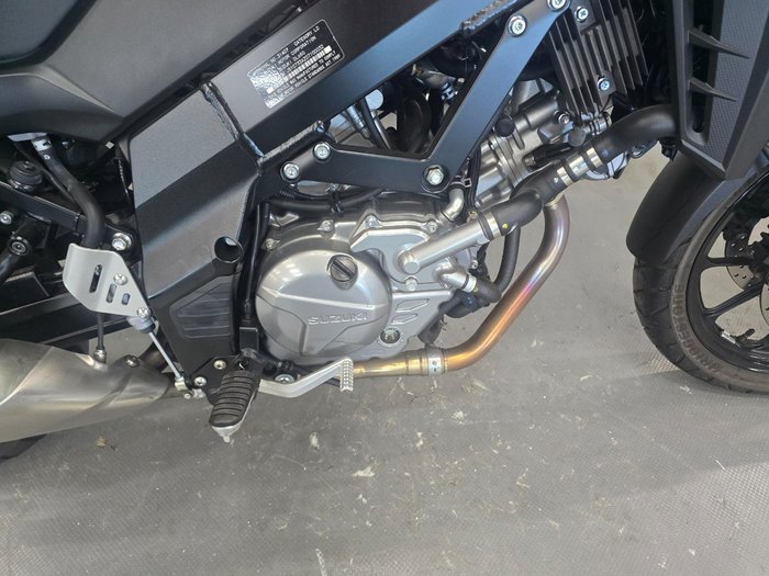 2020 Suzuki V-STROM 650 (DL650A) Red