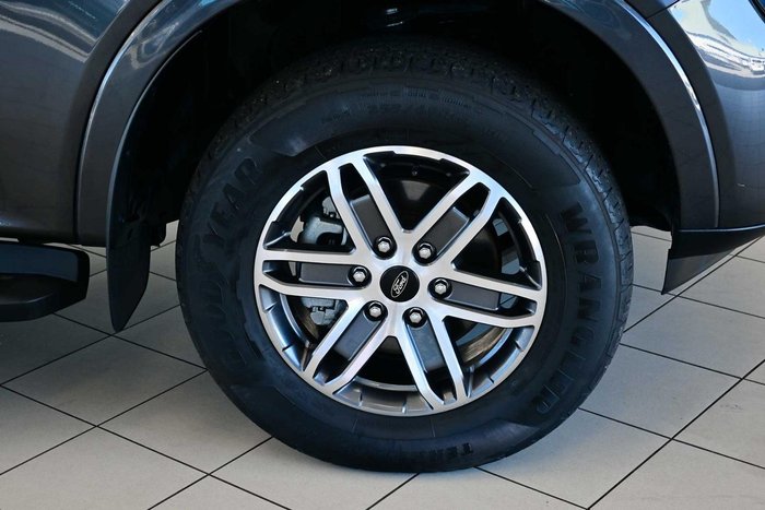 2022 Ford Everest Trend