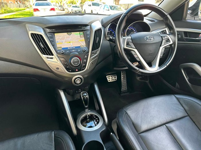 2014 Hyundai Veloster +